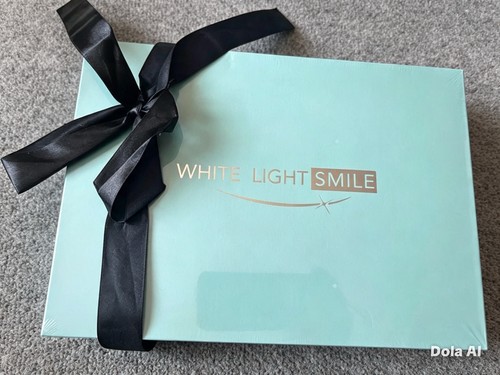 New sealed white light smile - new,